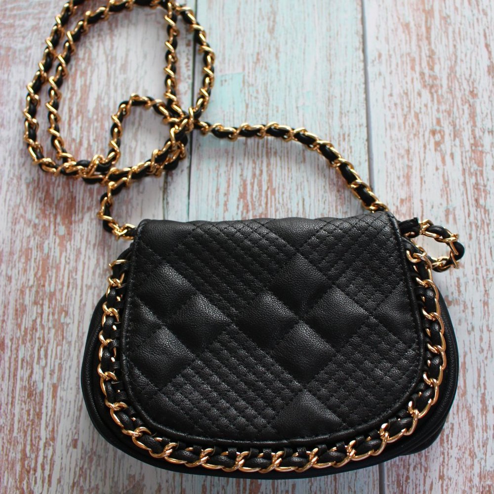 Small Faux Leather Black/Gold Cross Body Bag